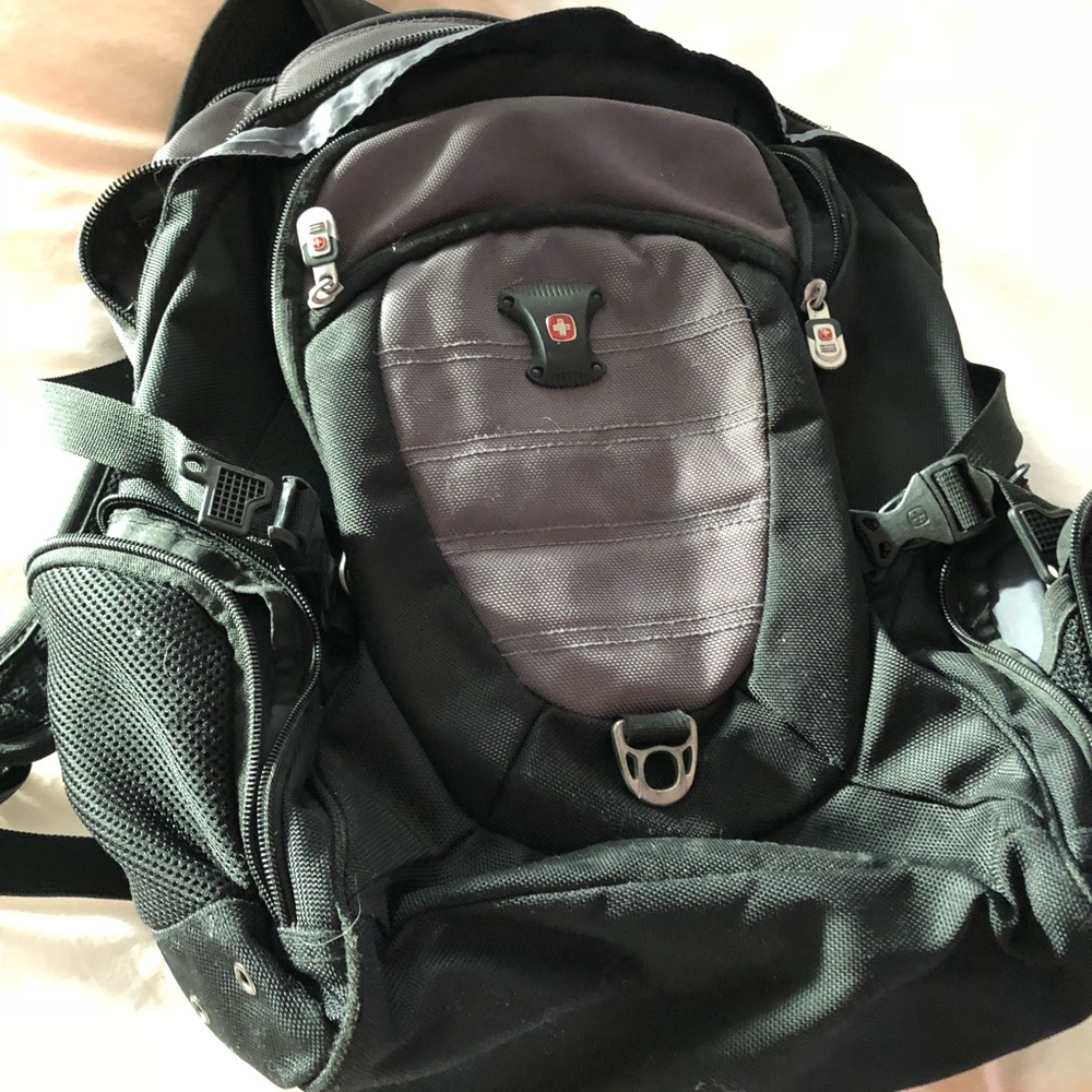 Swiss Army Utility Backpack 🎒 Good PreWorn Cond